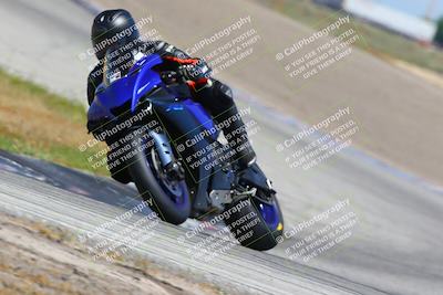 media/Apr-24-2023-Fastrack Riders (Mon) [[2ca7ef103c]]/Private Group/Session 4 (Outside Grapevine)/